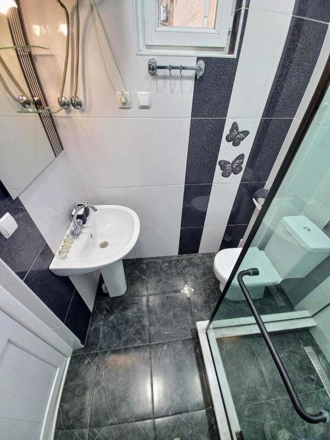 Aparthotel Rioni Kutaisi Exterior foto